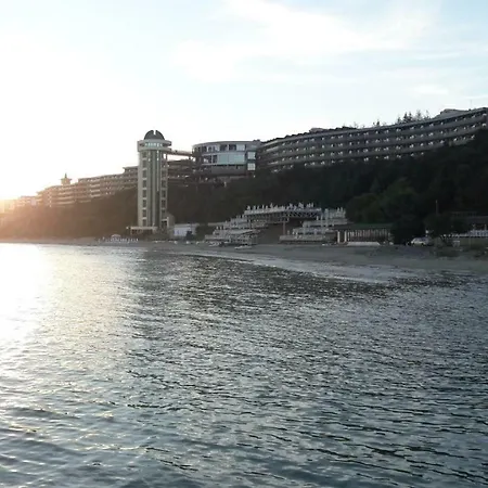 частен в марина вю форт бийч Apartment Sveti Vlas